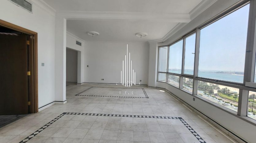 Apartment on Corniche Road, Abu-Dhabi, 4 bedrooms, 325.2 m2 / per year