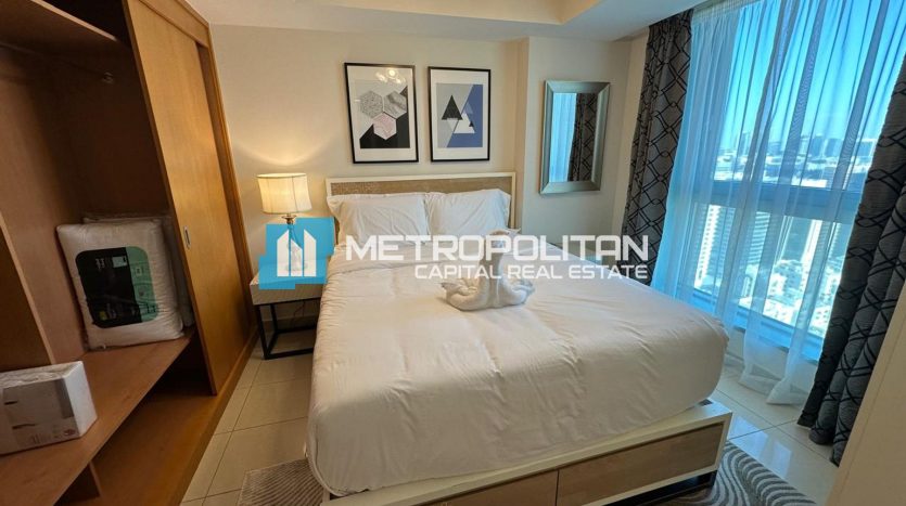 Apartment on Corniche Road, Abu-Dhabi, 1 bedroom, 88.3 m2 / per year