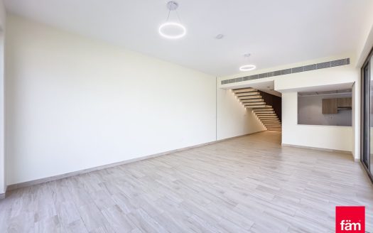 Townhouse on Al Furjan, Dubai, 4 bedrooms, 227.7 m2  | Foto 1