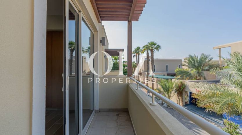 Вилла в Al Raha Gardens, Абу-Даби, 4 спальни, 279 м2 / в год