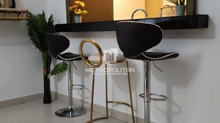 Apartment on Downtown Burj Dubai, 1 bedroom, 85 m2 / per year