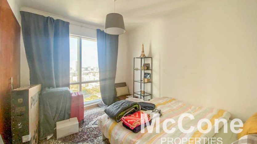Квартира в The Views, Дубай, 2 спальни, 140.66 м2 / в год