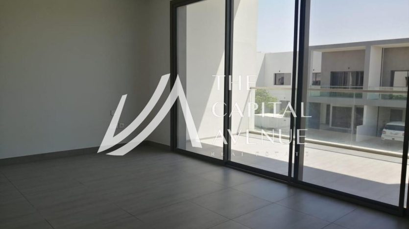 Villa on Yas Island, Abu-Dhabi, 4 bedrooms, 347 m2 / per year