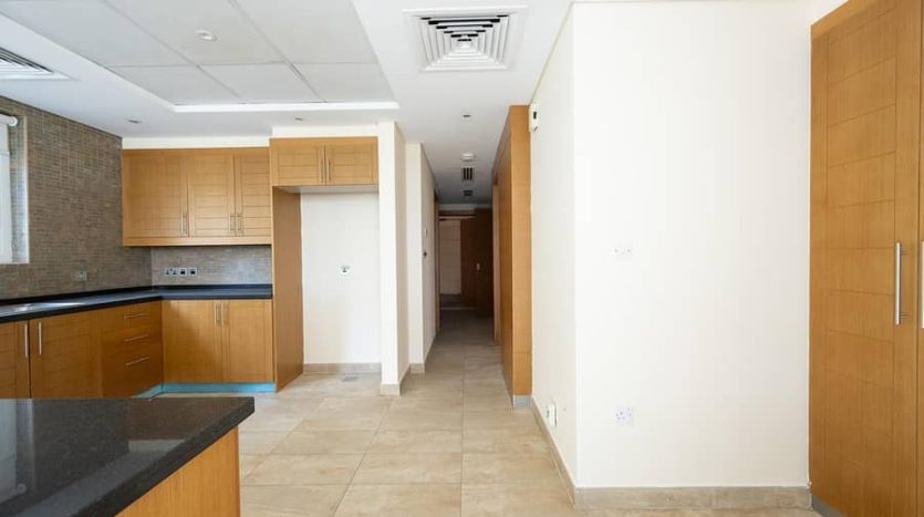 Villa on Jumeirah Park, Dubai, 4 bedrooms, 455 m2 / per year
