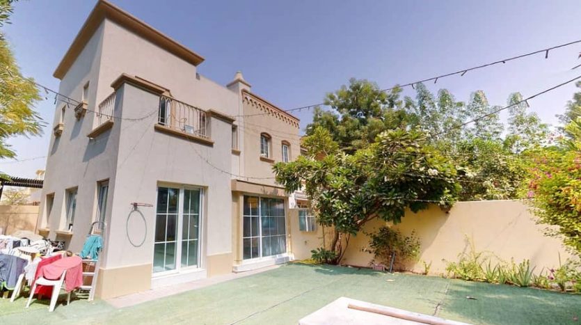 Villa on The Springs, Dubai, 2 bedrooms, 250 m2  | Foto 1