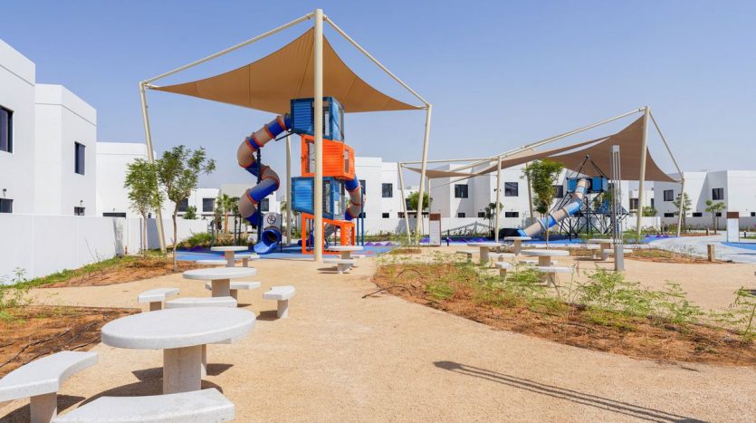 Commercial property on Yas Island, Abu-Dhabi, 4 bedrooms, 210 m2  | Foto 4