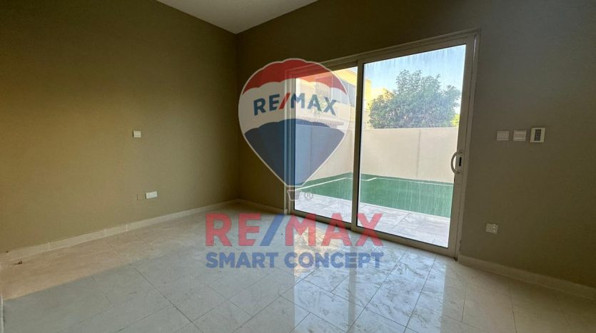 Townhouse on Al Raha Gardens, Abu-Dhabi, 4 bedrooms, 241.5 m2  | Foto 1