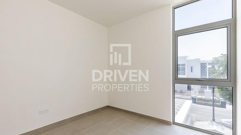Townhouse on Moudon, Dubai, 3 bedrooms, 218 m2 / per year