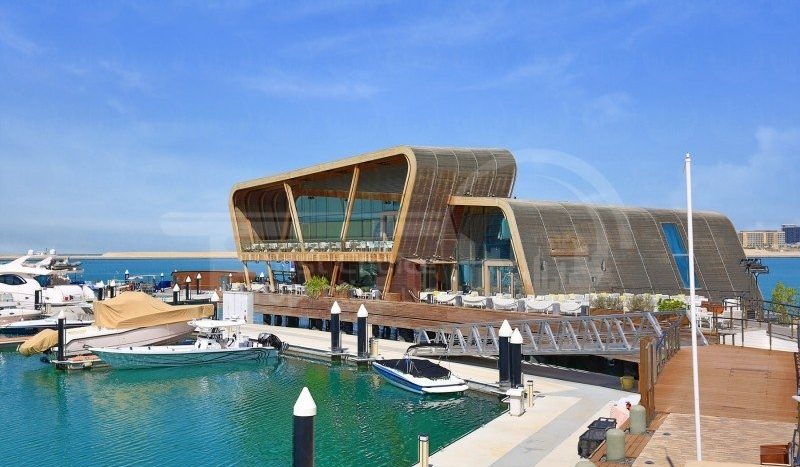 Apartment on Al Raha Beach, Abu-Dhabi, 3 bedrooms, 339.1 m2 / per year