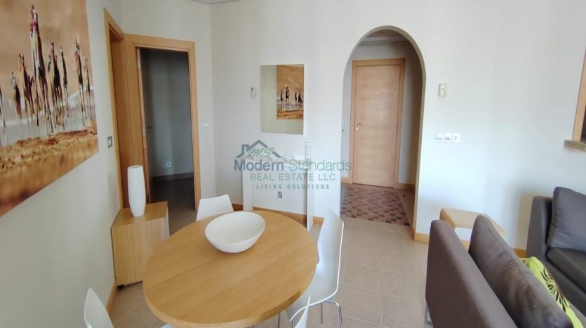 Apartment on Palm Jumeirah, Dubai, 2 bedrooms, 1671 m2 / per month