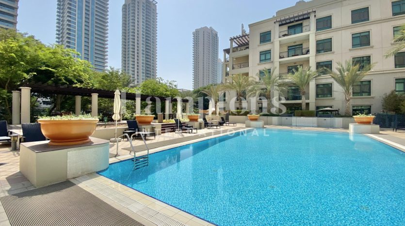 Apartment on The Views, Dubai, 1 bedroom, 79.2 m2