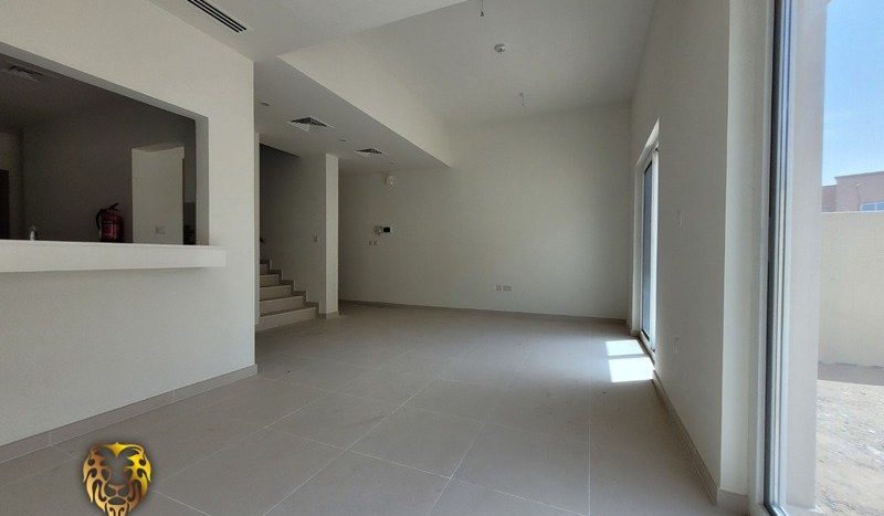 Townhouse on Dubai Land, Dubai, 3 bedrooms, 180.51 m2  | Foto 5