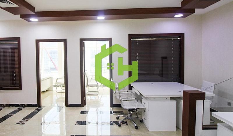 Office on Business Bay, Dubai, 87.5 m2 / per year