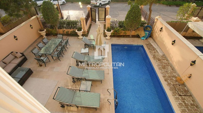 Penthouses on Palm Jumeirah, Dubai, 4 bedrooms, 544 m2 / per year