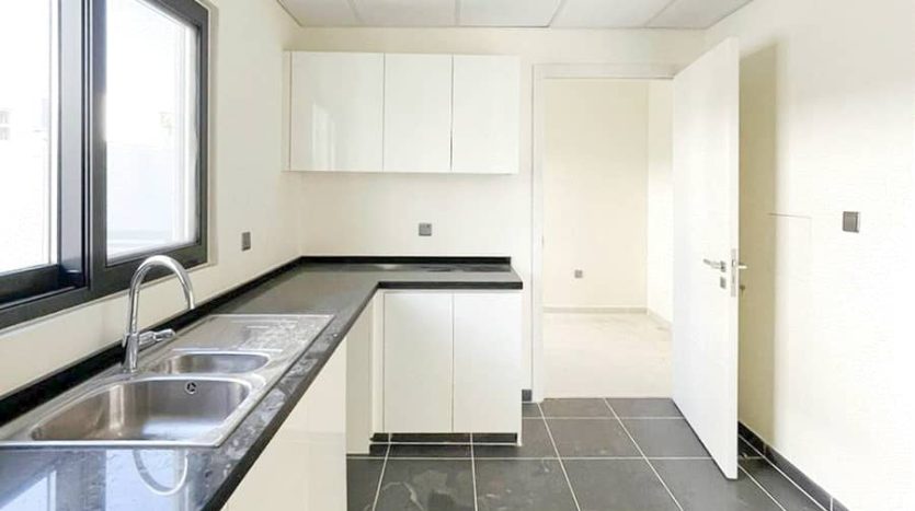 Вилла в DAMAC Hills (Akoya by DAMAC), Дубай, 6 спален, 322 м2 / в год