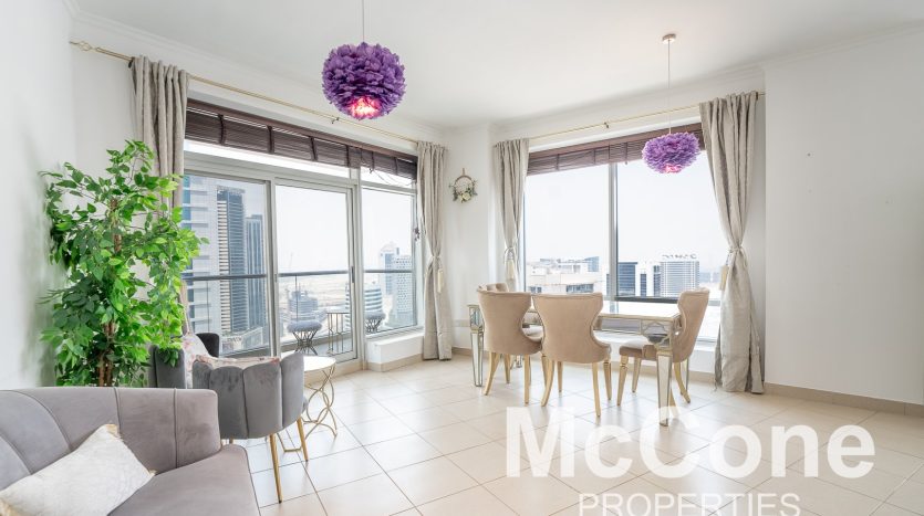 Apartment on Downtown Burj Dubai, 1 bedroom, 100.61 m2 / per year