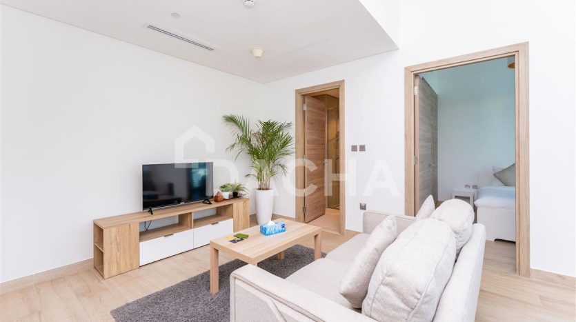 Apartment on Dubai Marina, 2 bedrooms, 77.5 m2 / per year