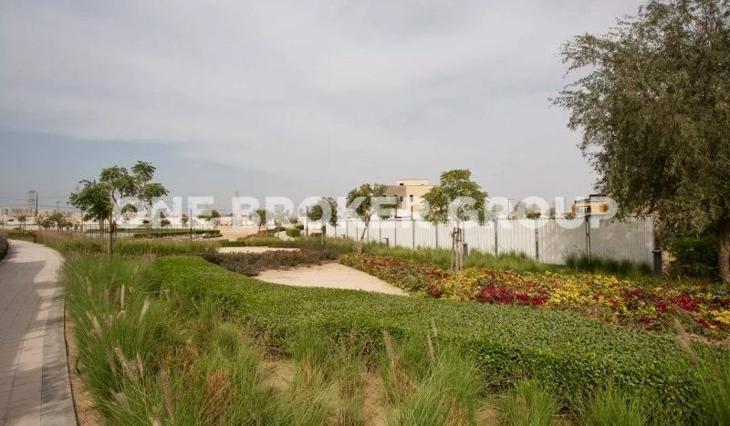 Land plot on Dubai Hills Estate, 1021.9 m2  | Foto 2