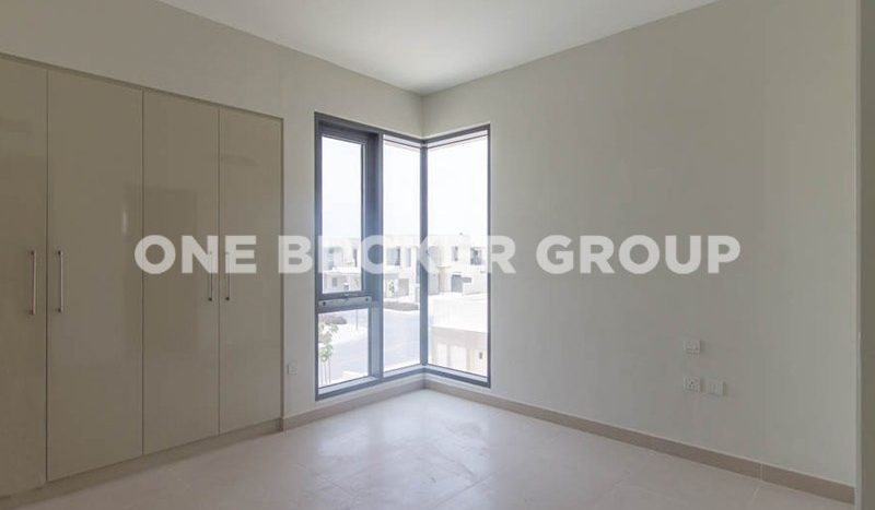 Villa on Dubai Hills Estate, 4 bedrooms, 221.8 m2  | Foto 2