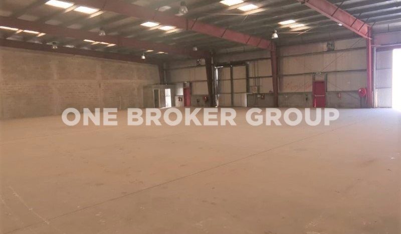 Warehouse on Dubai Investment Park, Dubai, 3901.9 m2 / per year