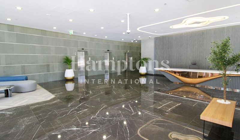 Office on Jumeirah Beach Residence, Dubai, 261.2 m2 / per year