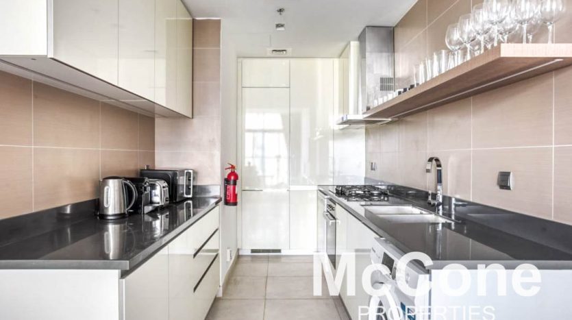 Apartment on Dubai Marina, 2 bedrooms, 111.95 m2 / per year