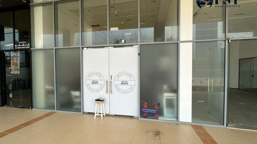 Shop on Business Bay, Dubai, 131.1 m2  | Foto 2
