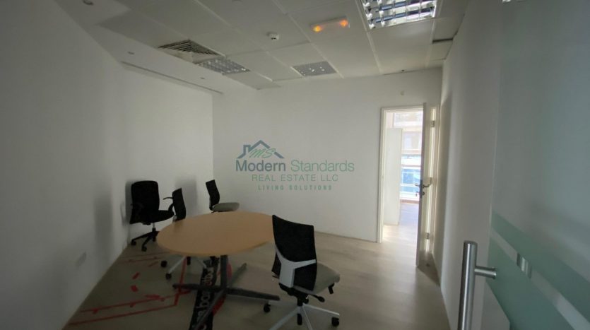 Office on Deira, Dubai, 5811 m2 / per month