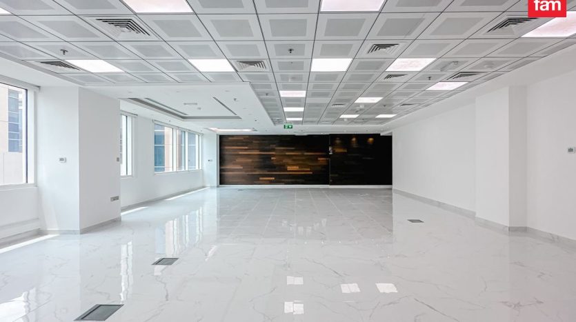 Office on Business Bay, Dubai, 181.7 m2 / per year
