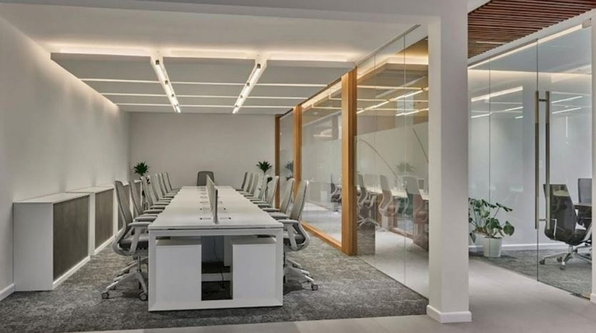 Office on Downtown Burj Dubai, 341.3 m2 / per year