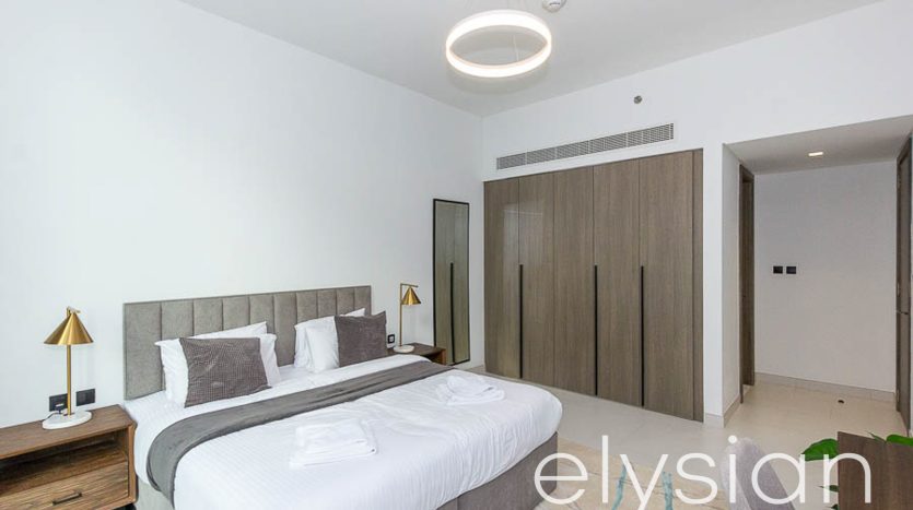 Apartment on Palm Jumeirah, Dubai, 3 bedrooms, 202 m2 / per year