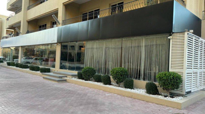 Commercial property on Al Hamra Village, Ras-al-khaimah, 306.58 m2  | Foto 3