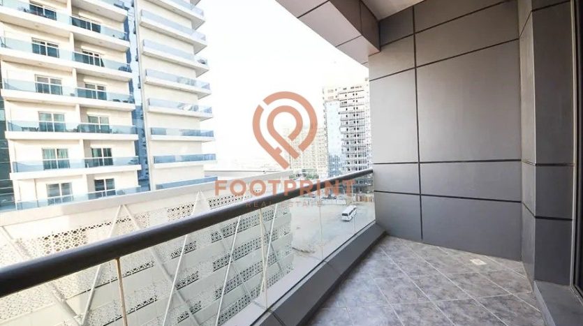 Квартира в Dubai Sports City, 2 спальни, 104 м2