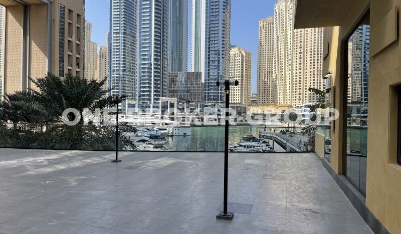 Shop on Dubai Marina, 49.4 m2 / per year