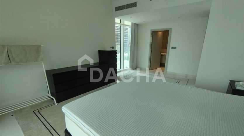 Квартира в Dubai Harbour, 2 спальни, 119.2 м2 / в год
