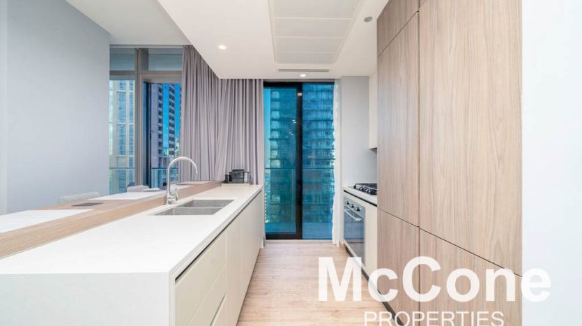 Apartment on Dubai Marina, 2 bedrooms, 132.29 m2 / per year