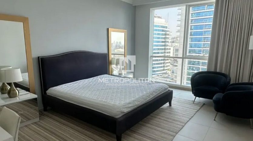 Квартира в Джумейра Бич Резиденс, Дубай, 2 спальни, 150 м2 / в год