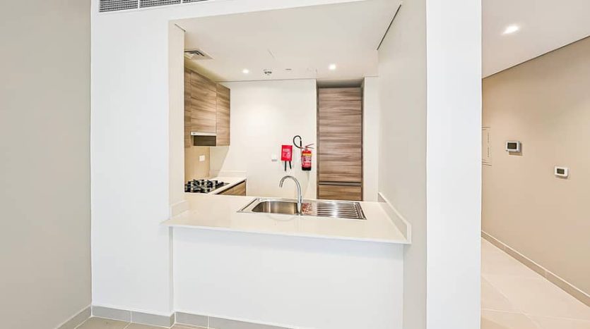 Apartment on Business Bay, Dubai, 2 bedrooms, 125 m2 / per year