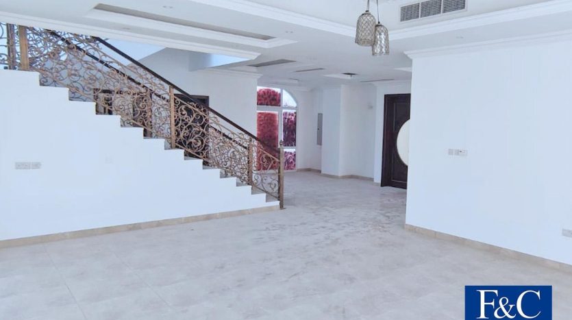 Вилла в Аль-Барша, Дубай, 5 спален, 1225.6 м2 / в год