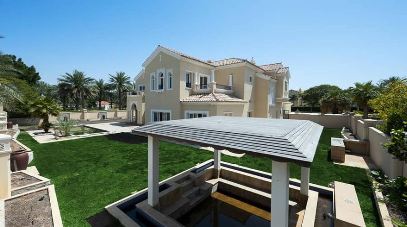 Villa on Arabian Ranchez, Dubai, 6 bedrooms, 883 m2  | Foto 2
