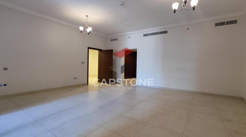 Apartment on Al Khalidiya, Abu-Dhabi, 3 bedrooms, 219 m2 / per year
