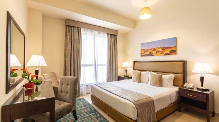 Apartment on Jumeirah Beach Residence, Dubai, 2 bedrooms, 127.00 m2 / per year