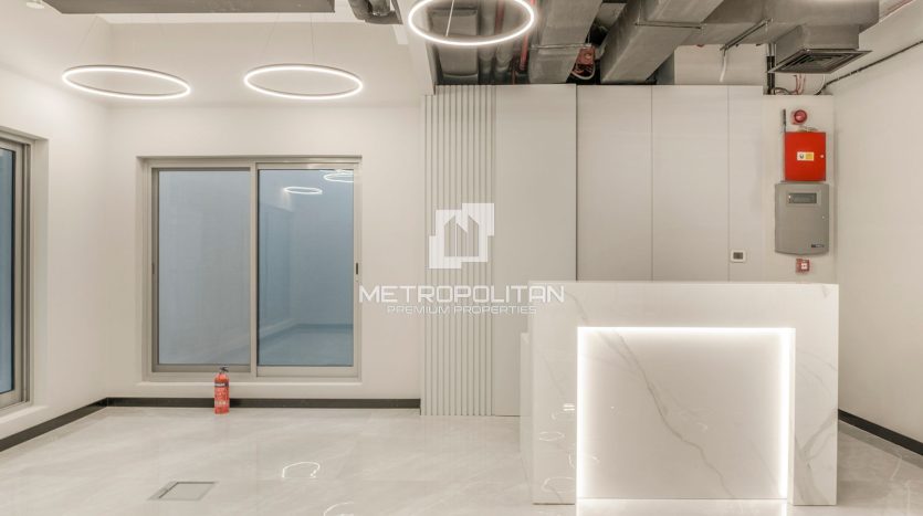 Office on Business Bay, Dubai, 188 m2 / per year