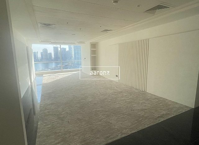 Office on Business Bay, Dubai, 62.2 m2 / per year