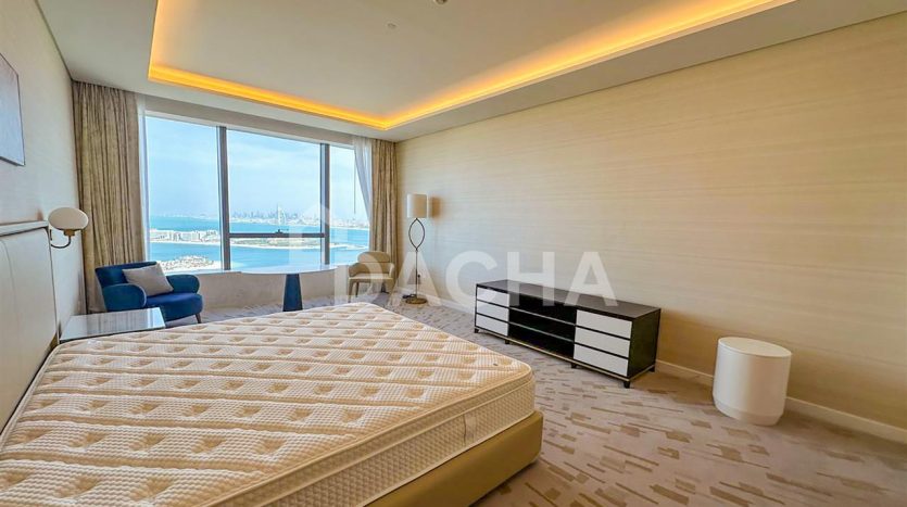 Квартира в Пальма Джумейра, Дубай, 48 м2 / в год