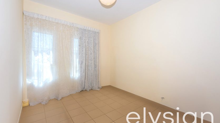 Villa on The Lakes, Dubai, 3 bedrooms, 263 m2  | Foto 1