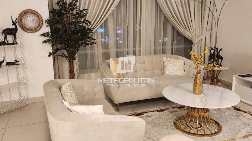 Apartment on Downtown Burj Dubai, 1 bedroom, 85 m2 / per year