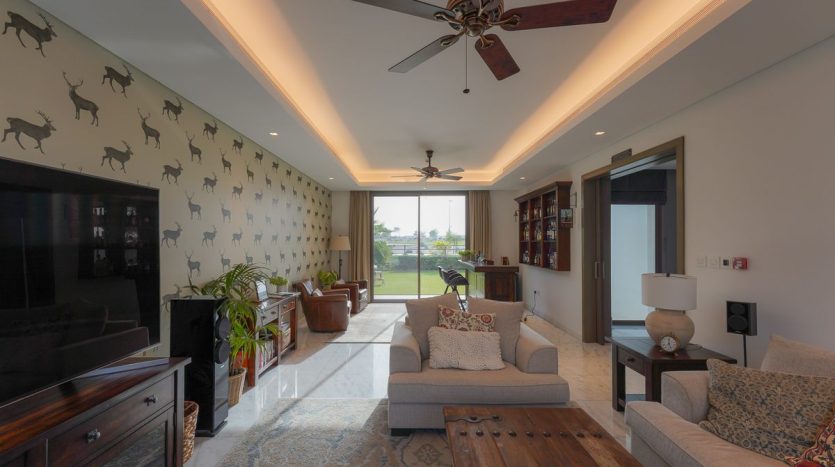 Commercial property on Yas Island, Abu-Dhabi, 4 bedrooms, 453 m2  | Foto 2