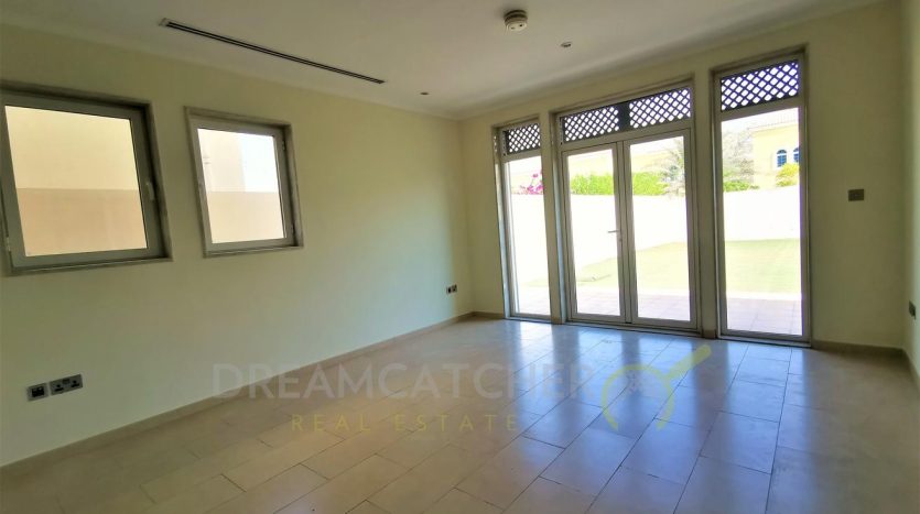Villa on Jumeirah Park, Dubai, 3 bedrooms, 826.64 m2  | Foto 2