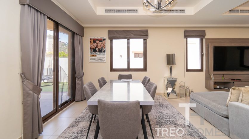 Villa on Arabian Ranches 2, Dubai, 4 bedrooms, 337 m2  | Foto 4
